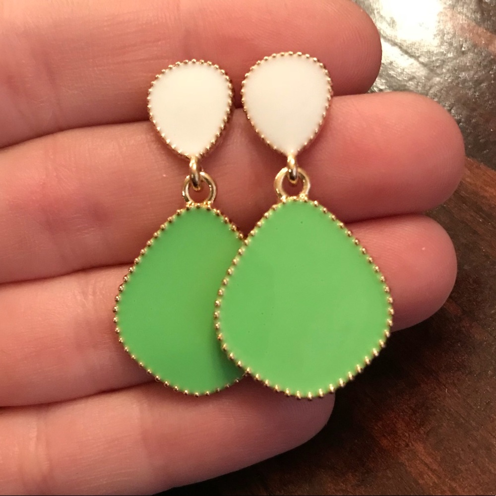 Green And White Dangle Earrings