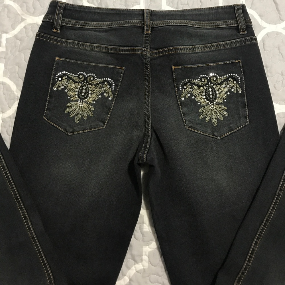 Stunning pants ! With stones