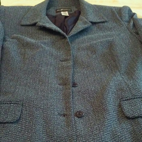 Ladies jacket - Picture 3 of 5