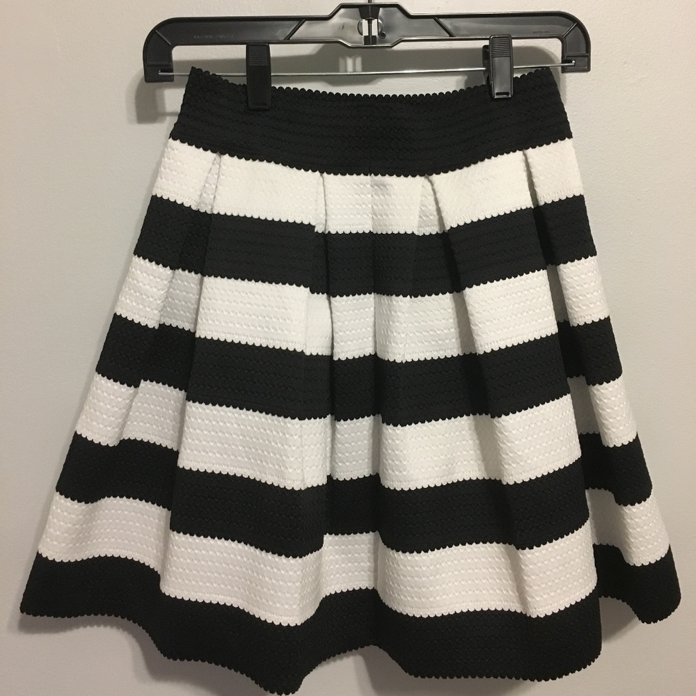 Express Black and White Striped Skirt NWT