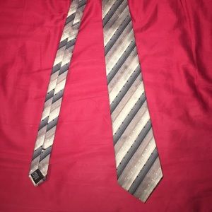 Geoffrey Beene Striped Tie