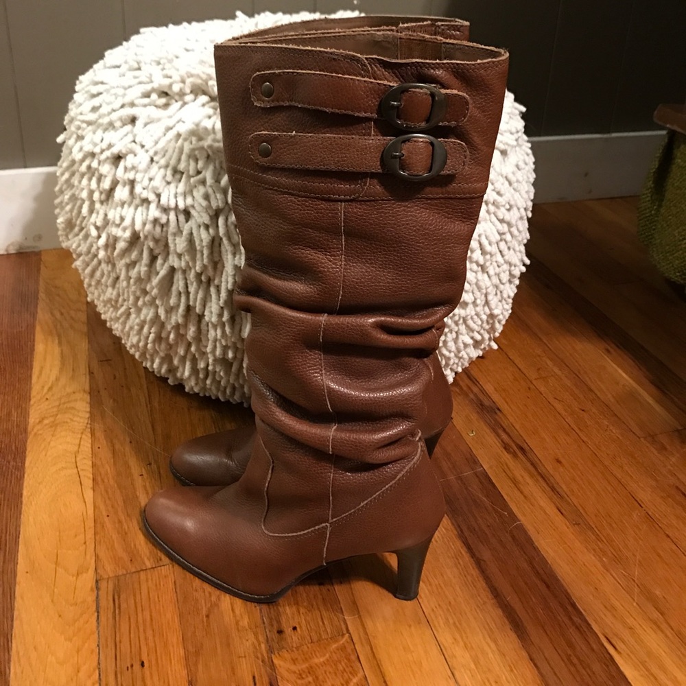 💕Like New! Leather boots.
