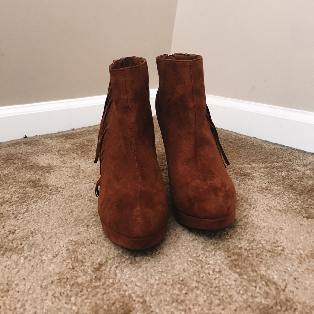 Booties - Picture 3 of 3