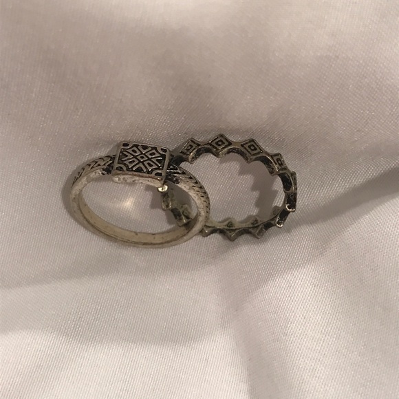 Silver Aztec rings - Picture 2 of 2