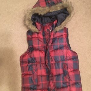 Blue and Red Checkered Puffer Vest w. Faux Fur