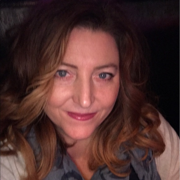 Meet your Posher, Jessica - Picture 1 of 1