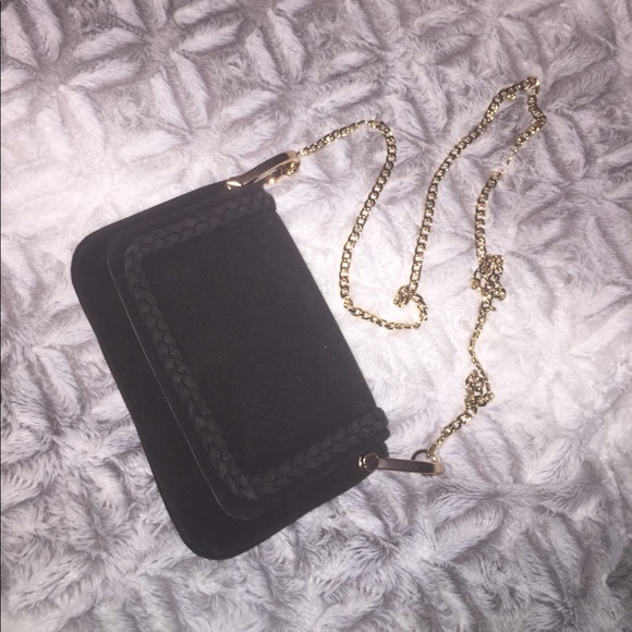 H&M Handbags - H&M Black Crossbody Bag