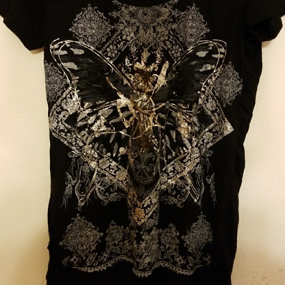 Shirt - Picture 2 of 3