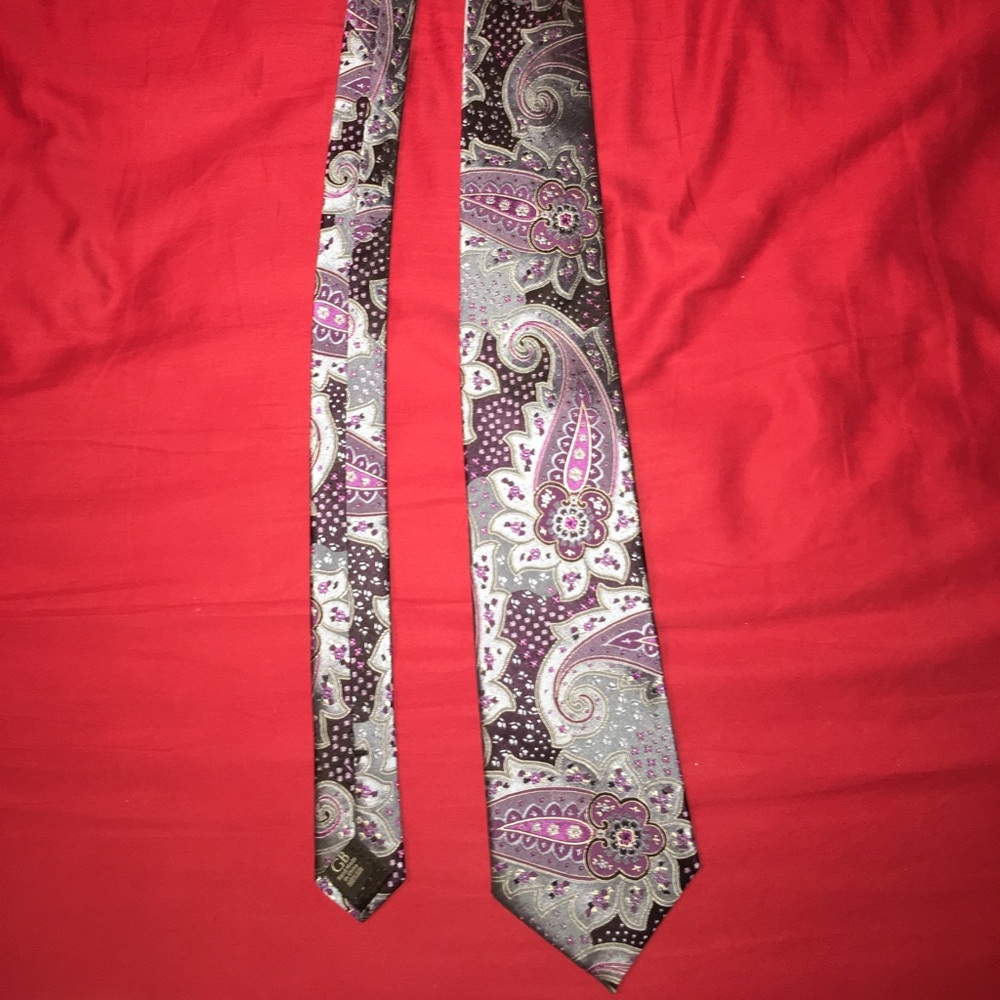 Geoffrey Beene Floral Tie