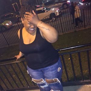 Meet your Posher, Ebony