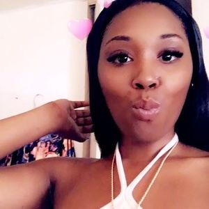 Meet your Posher, Mecca