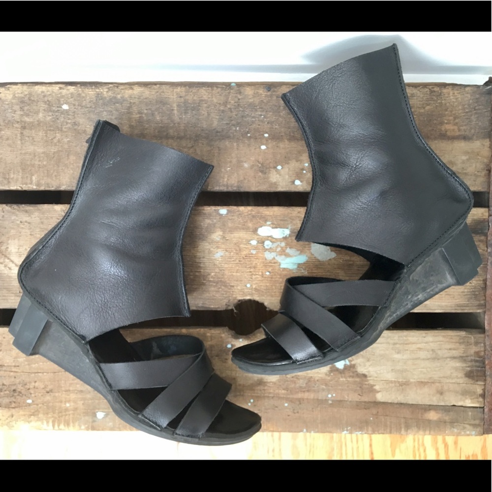 Trippen x + os Wedge Sandal Boot