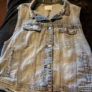 American eagle denim vest