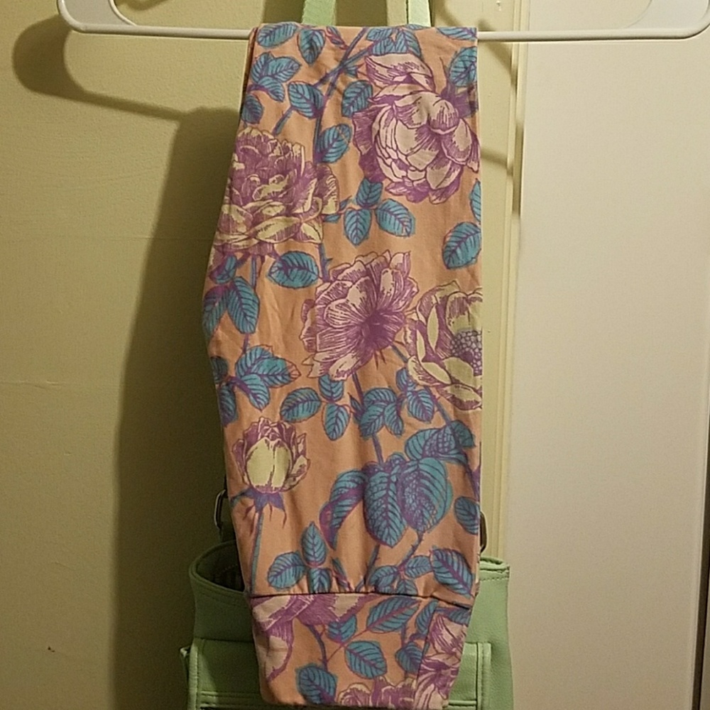 LuLaRoe Tween leggings