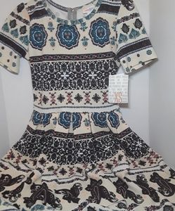 NWT LuLaRoe XS Amelia
