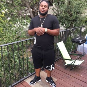 Meet your Posher, Cee