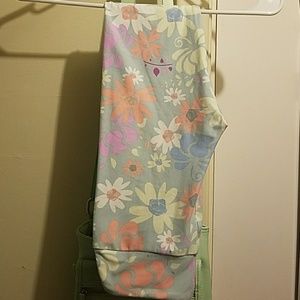 LuLaRoe tween leggings