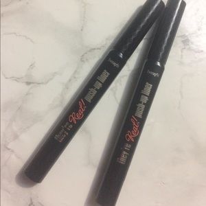 2 Benefit They're Real Push Up Gel Liners