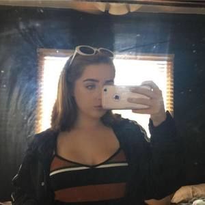 Meet your Posher, Rebecca