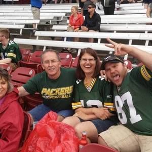 Meet your Posher, Nicholas