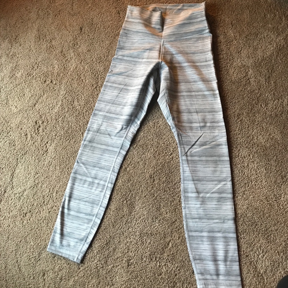 7/8 lululemon pant