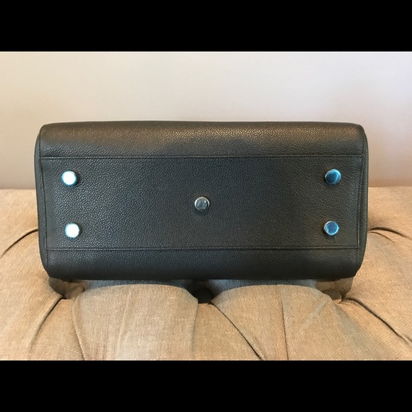 Authentic Saint Laurent Cabas Rive Gauche Tot Bag - Picture 8 of 8