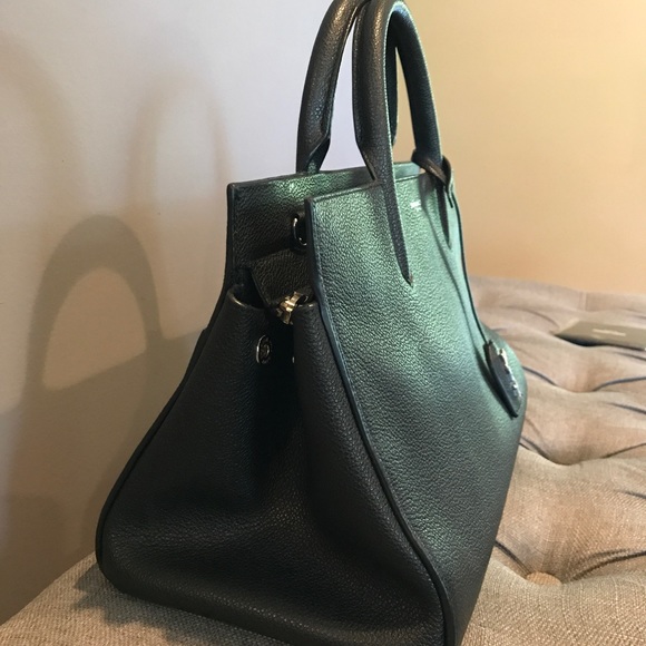 Authentic Saint Laurent Cabas Rive Gauche Tot Bag - Picture 5 of 8