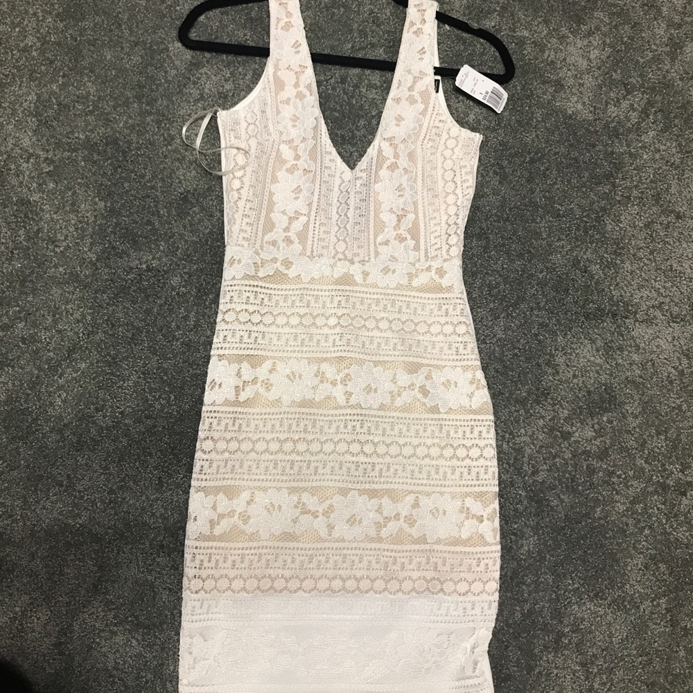 Floral nude & white bodycon dress