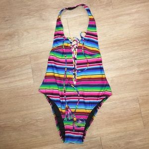 One piece swim suit