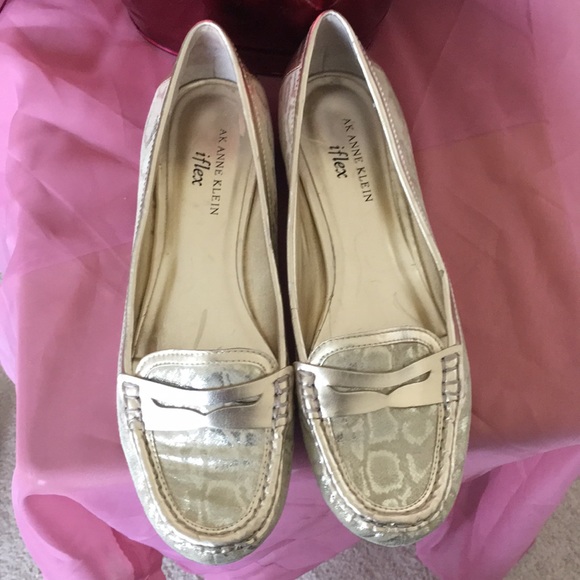 Anne Klein Shoes - Gold flats