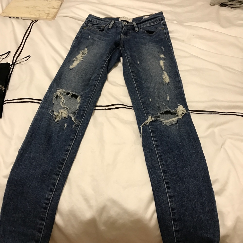 SO cute frame jeans !!