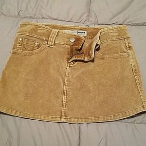 Cordoroy skirt