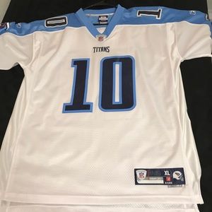 Vince young titans jersey