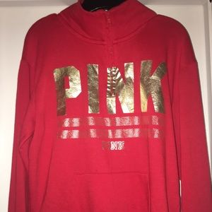 Scoop neck pink hoodie