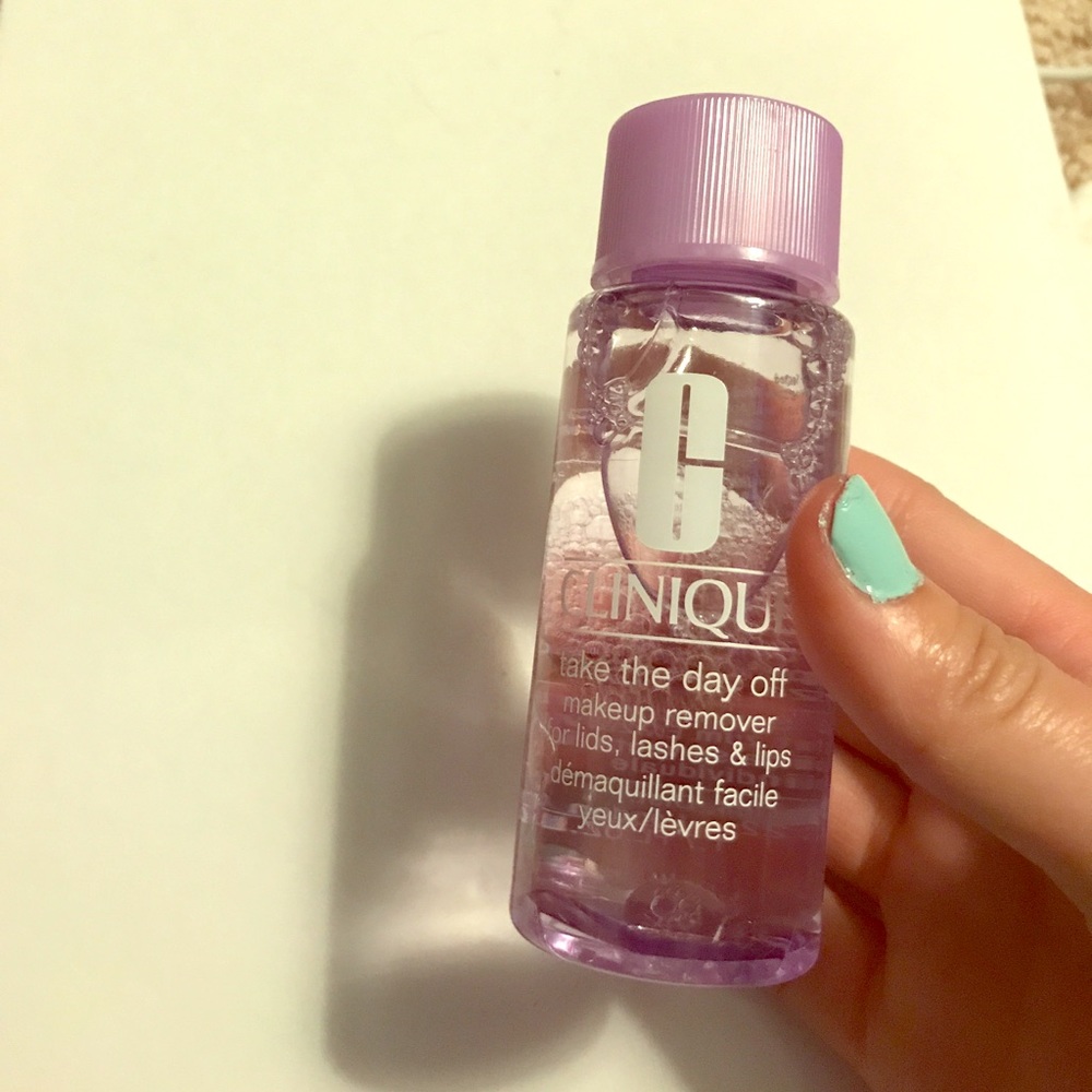 Make up remover