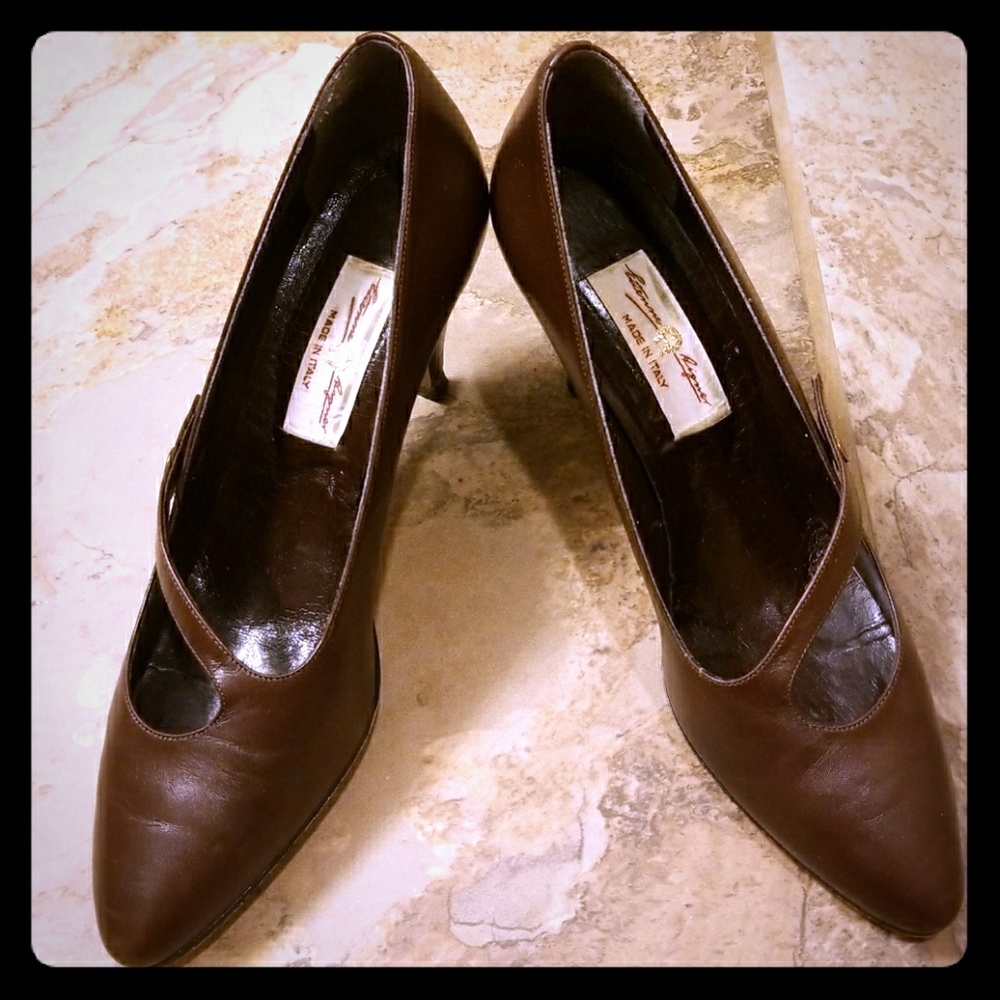 Vintage Etienne Aigner heels