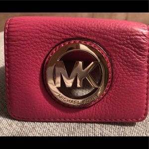 Michael Kors Change Purs