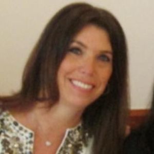 Meet your Posher, Vivian