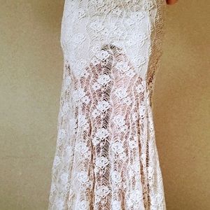 Skirt relisted for a repurchase to update shipping