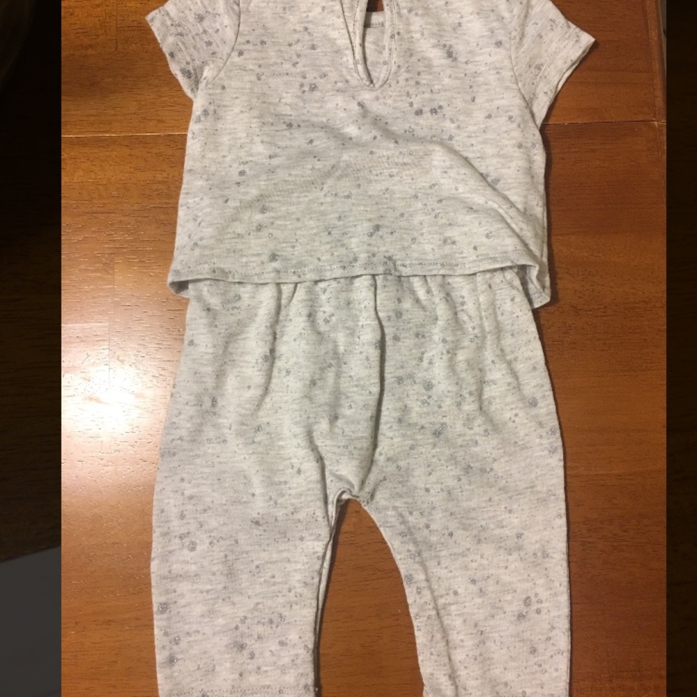 NWT! 7 For All Mankind Gray Baby Coverall, 0-3 Mth - Picture 4 of 5