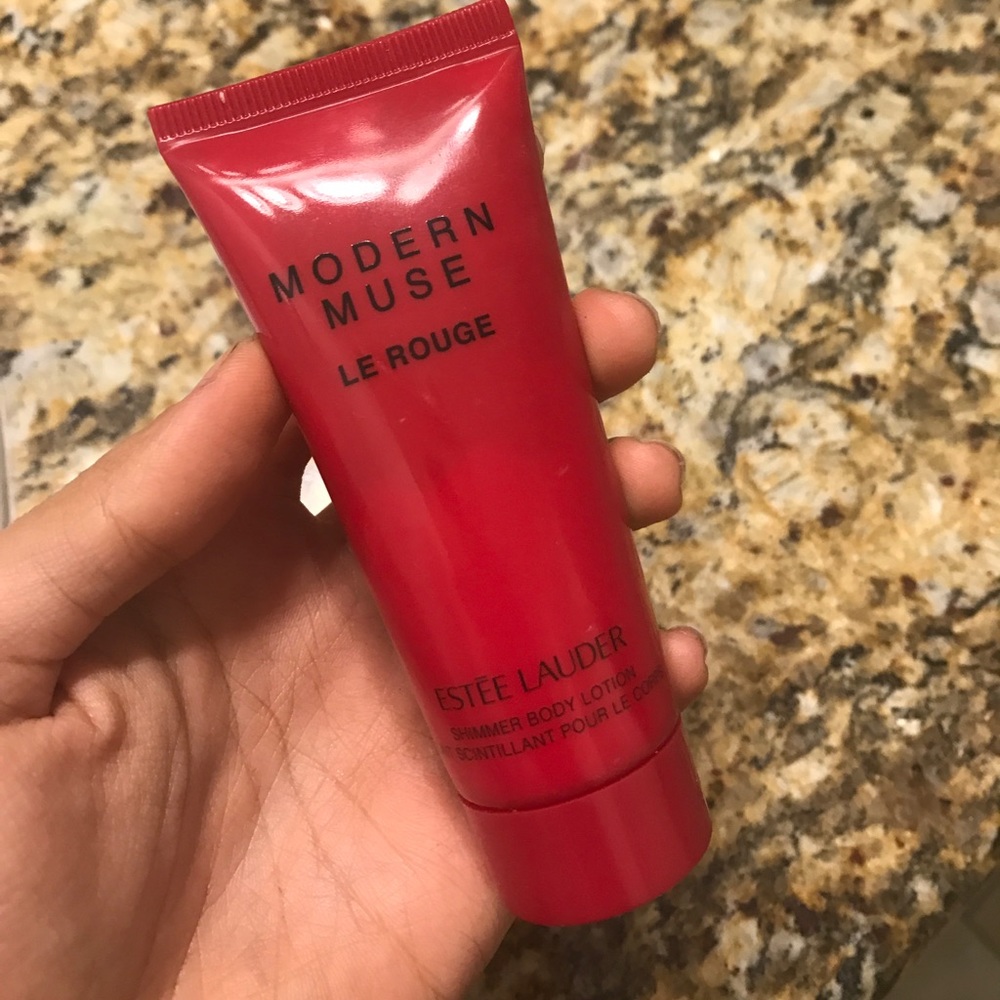 MODERN MUSE body lotion