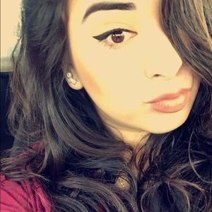 Meet your Posher, Eunice