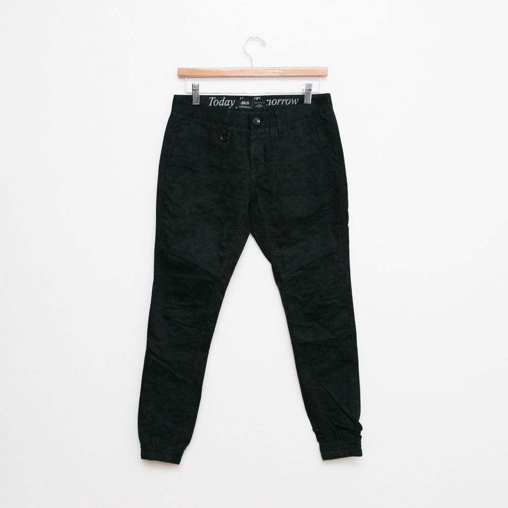 PUBLISH | Black Camo Lexi Joggers