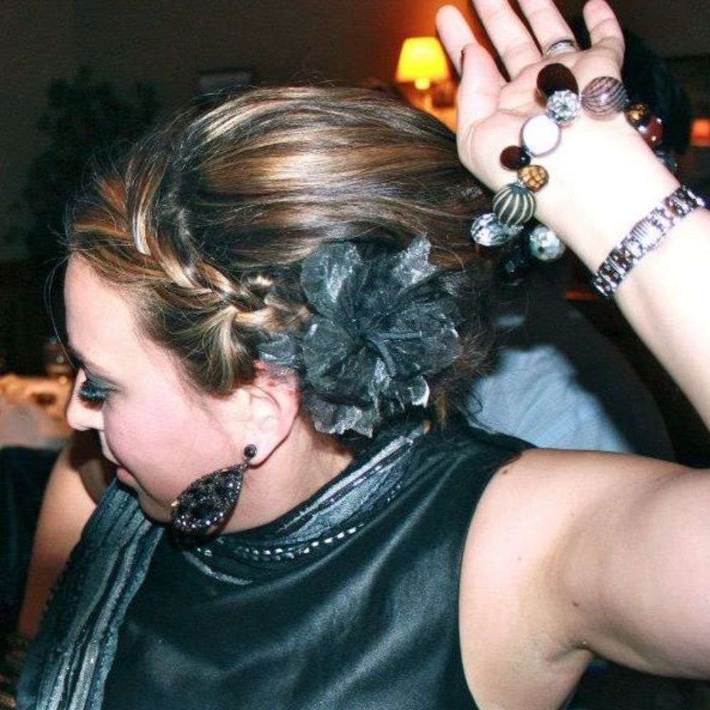 Meet your Posher, Jolie