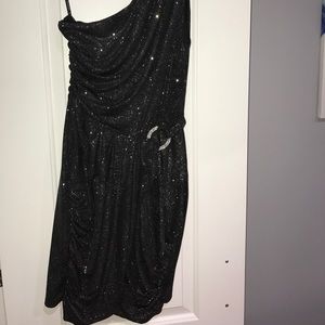 Gorgeous cocktail dress by Alexia Admor size M