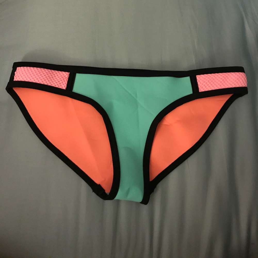 Triangl bathing suit bottoms