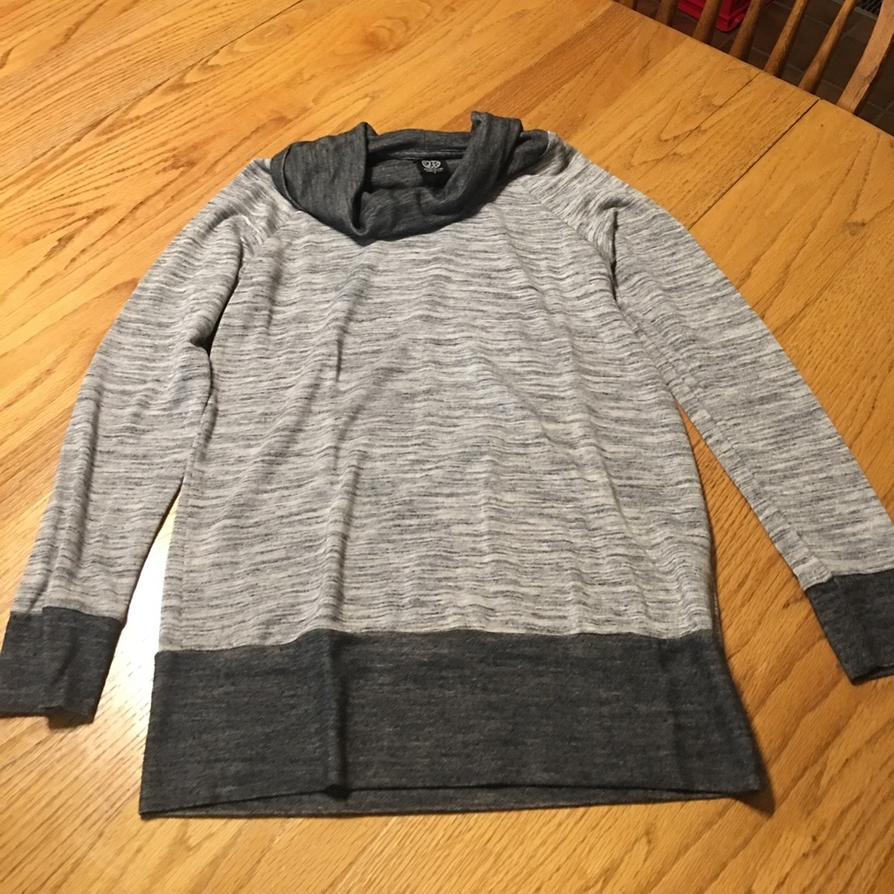 Bobeau lightweight sweater