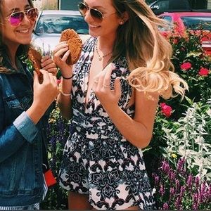 Tie up LF romper