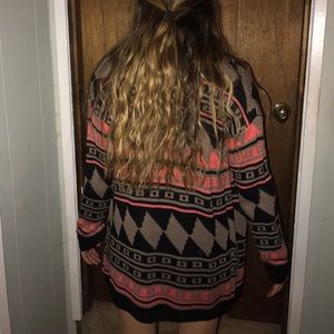 💋CONTEMPO CASUAL AZTEC SWEATER💋