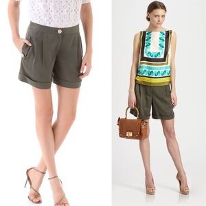 💋Classy Olive "Milly" Shorts💋